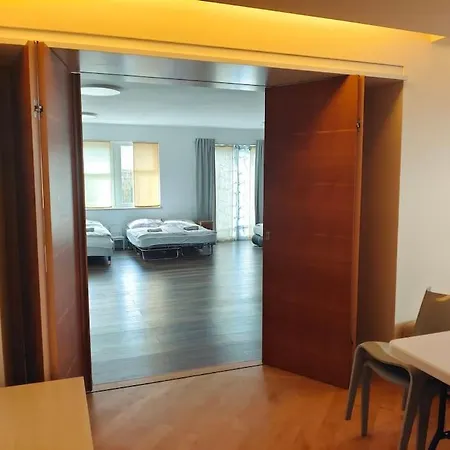 Comfortable House With Two Floors Apartment *